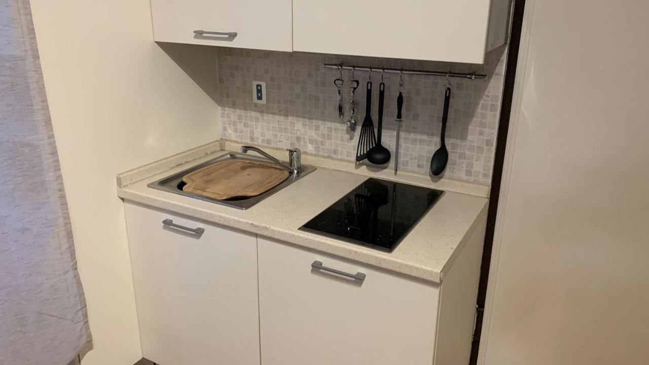 Living Vittoria: Vicino Al Centro Di Bolzano Apartment Ngoại thất bức ảnh