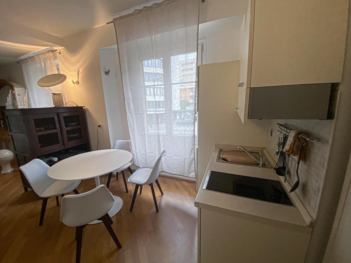 Living Vittoria: Vicino Al Centro Di Bolzano Apartment Ngoại thất bức ảnh
